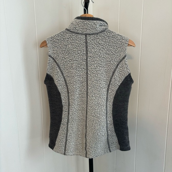 Kuhl Gray Kozet Wool Blend Full Zip Cozy Mock Neck Lightweight Vest Women Medium - Picture 3 of 8